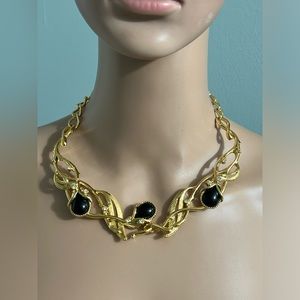 Vintage Barrera For Avon Granada Black And Gold Tone Rhinestone Necklace